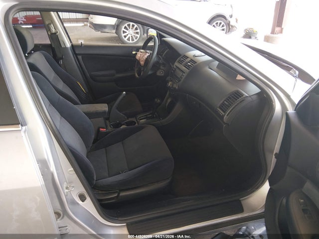 44926209 :رقم المزاد ، JHMCM56373C051447 vin ، 2003 Honda Accord 2.4 Lx مزاد بيع