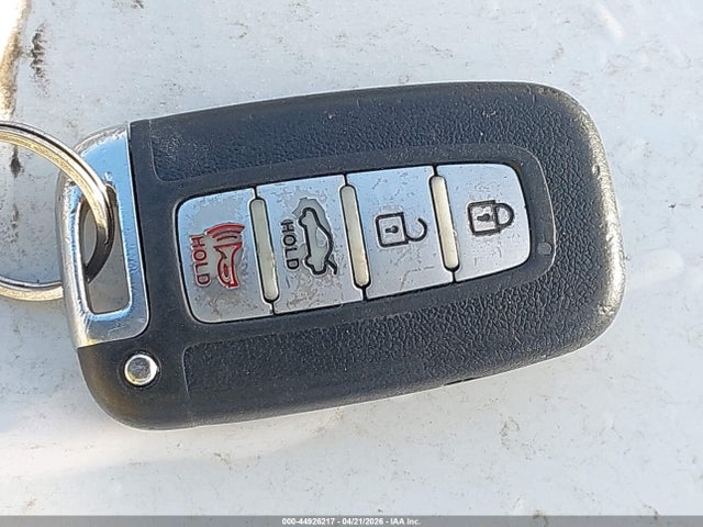 Hyundai Genesis 3.8 2014 KMHGC4DD3EU264786 Image 11