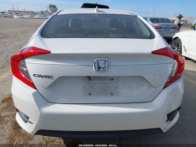 Honda CIVIC EX 2018 2HGFC2F79JH521332 Image 16