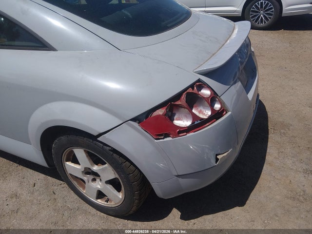 44926238 :رقم المزاد ، TRUSX28N011033257 vin ، 2001 Audi Tt مزاد بيع