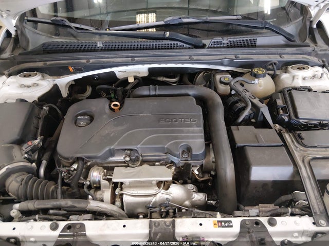 1G1ZD5STXJF176819 Chevrolet MALIBU LT