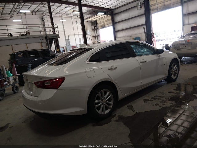 1G1ZD5STXJF176819 Chevrolet MALIBU LT
