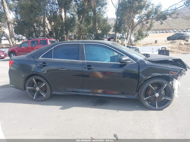 4T1BF1FK1EU862368 Toyota Camry Se Sport