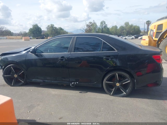 4T1BF1FK1EU862368 Toyota Camry Se Sport
