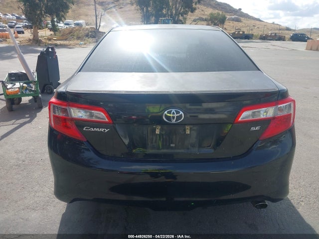 4T1BF1FK1EU862368 Toyota Camry Se Sport