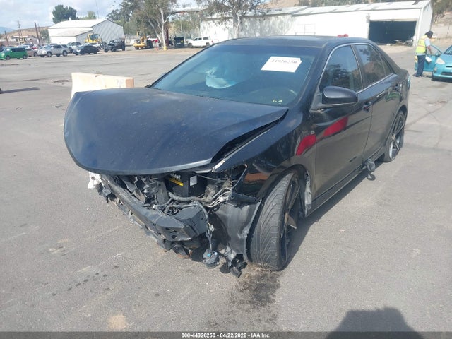 4T1BF1FK1EU862368 Toyota Camry Se Sport