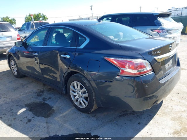 Nissan Altima 2.5 S 2015 1N4AL3AP2FC413608 Image 3
