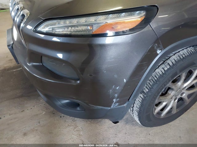 Продажа на аукционе авто 2014 Jeep Cherokee Latitude, vin: 1C4PJMCS8EW226372, номер лота: 44926269