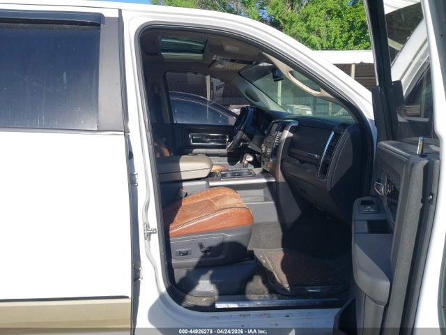 44926278 :رقم المزاد ، 1D7RV1CT6BS617615 vin ، 2011 Ram Ram 1500 Laramie Longhorn مزاد بيع