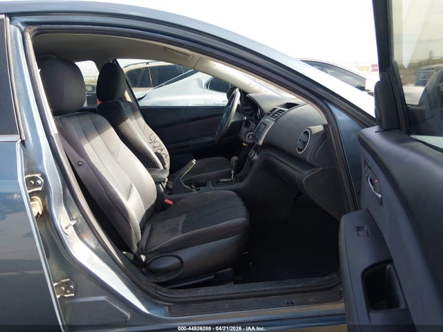 Продажа на аукционе авто 2012 Mazda Mazda6 I Sport, vin: 1YVHZ8BH7C5M12993, номер лота: 44926288