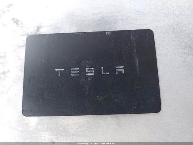 2024 Tesla Model Y Long Range Dual Motor All-wheel Drive მანქანა იყიდება აუქციონზე, vin: 7SAYGDEE8RA310793, აუქციონის ნომერი: 44926319