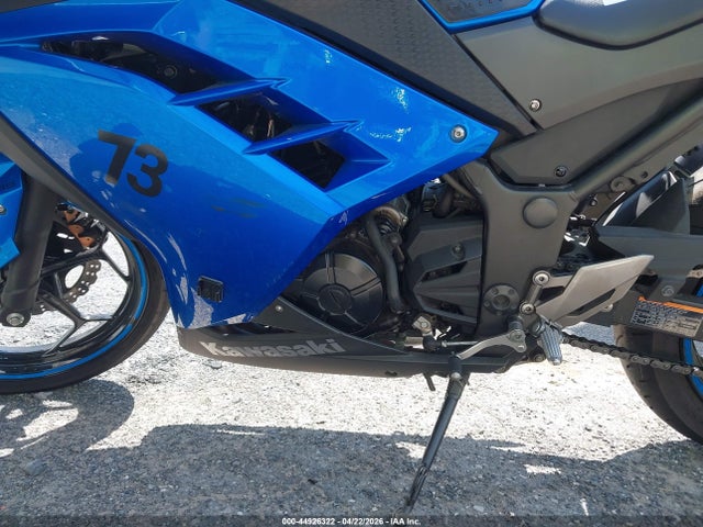 2017 Kawasaki Ex300 B მანქანა იყიდება აუქციონზე, vin: JKAEX8B10HDA36276, აუქციონის ნომერი: 44926322