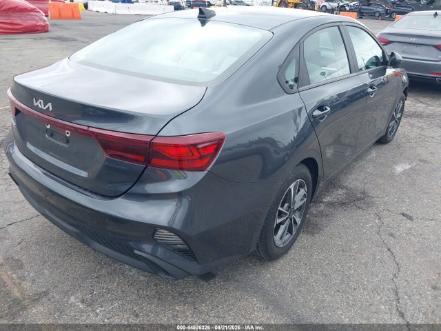 44926326 :رقم المزاد ، 3KPF24AD4PE670892 vin ، 2023 Kia Forte Lxs مزاد بيع