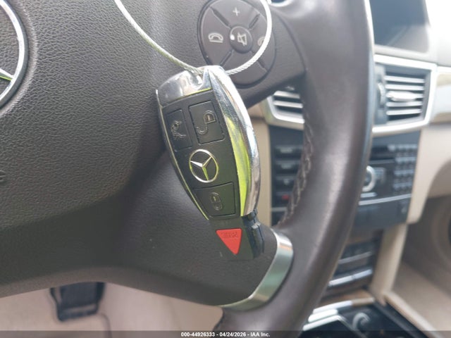 Продаж на аукціоні авто 2011 Mercedes-benz E 350, vin: WDDHF5GB1BA308755, номер лоту: 44926333