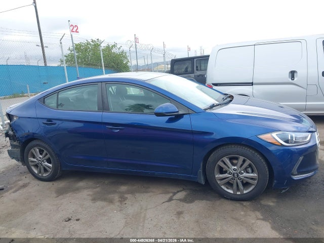 Hyundai Elantra Value Edition 2018 5NPD84LF8JH355617 Image 13
