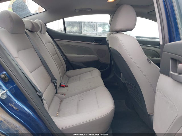 Hyundai Elantra Value Edition 2018 5NPD84LF8JH355617 Image 8