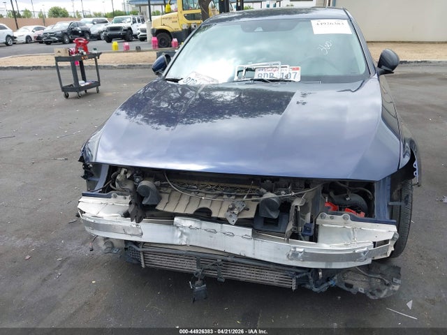 1HGCV1F95JA015505 Honda Accord Touring