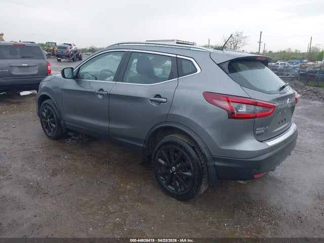 JN1BJ1BW9NW682476 Nissan Rogue Sport Sv Awd Xtronic Cvt