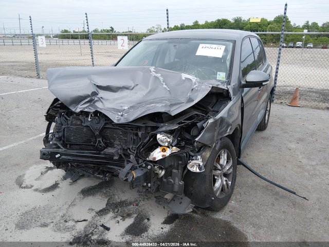 44926433 :رقم المزاد ، WVGAV3AX9EW575572 vin ، 2014 Volkswagen Tiguan S مزاد بيع