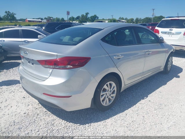 2018 Hyundai Elantra Se მანქანა იყიდება აუქციონზე, vin: 5NPD74LF2JH216893, აუქციონის ნომერი: 44926458
