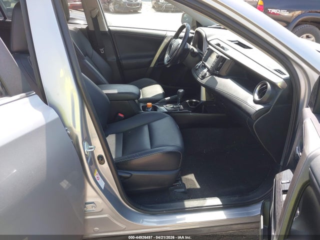 Продаж на аукціоні авто 2017 Toyota Rav4 Hybrid Limited, vin: JTMDJREV0HD074689, номер лоту: 44926497