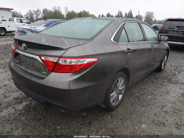 4T1BF1FK1HU389866 Toyota CAMRY SE