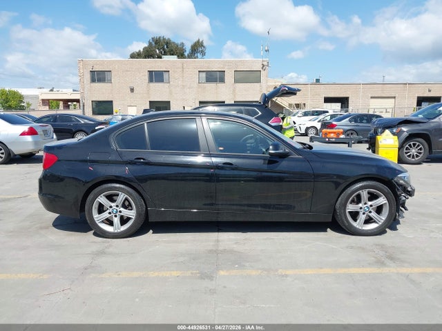 Продажа на аукционе авто 2012 Bmw 328i, vin: WBA3C1C54CA696911, номер лота: 44926531