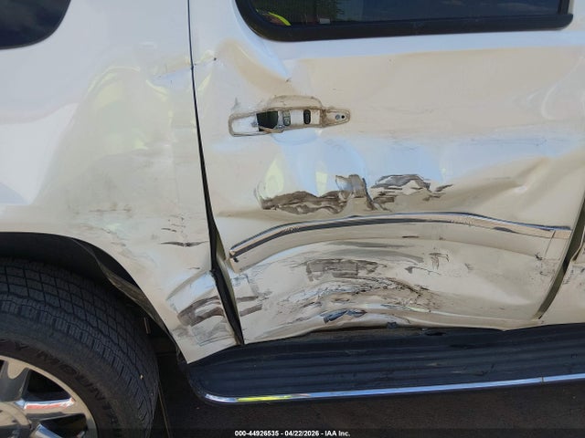 Aukcja sprzedaży 2014 Gmc Yukon Xl 1500 Denali, vin: 1GKS1MEF8ER240284, numer aukcji: 44926535