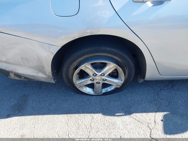 1G1ZC5ST0MF083251 Chevrolet Malibu Fwd 1fl
