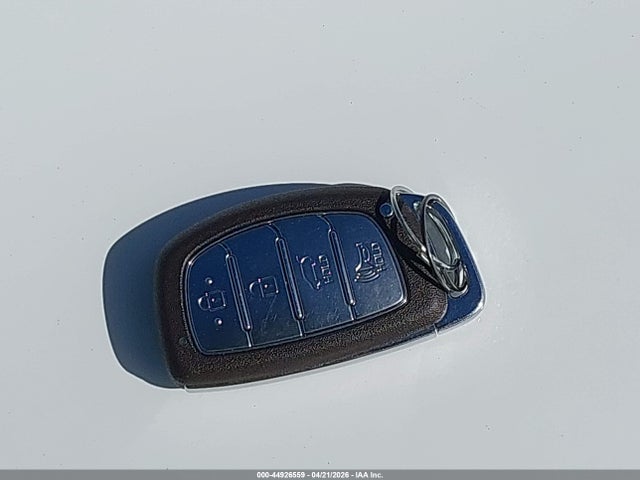 44926559 :رقم المزاد ، KMHC65LC9NU267227 vin ، 2022 Hyundai Ioniq Hybrid Blue مزاد بيع