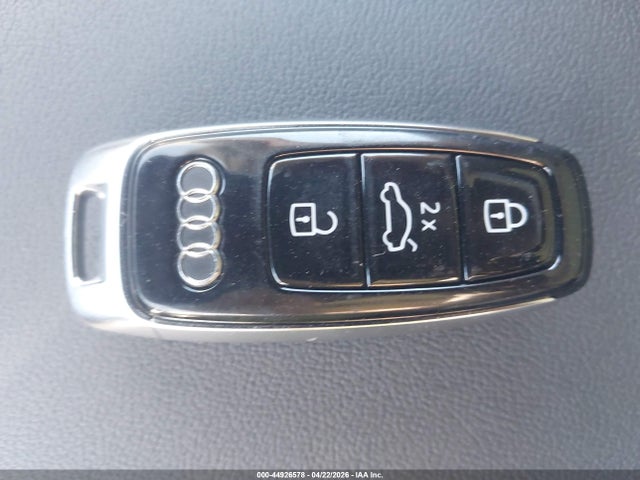 Продаж на аукціоні авто 2021 Audi Q7 Prestige 55 Tfsi Quattro Tiptronic, vin: WA1VXAF75MD023682, номер лоту: 44926578