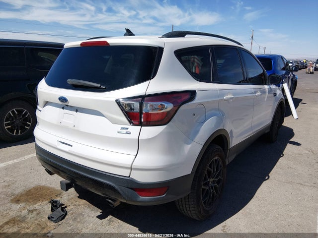Продажа на аукционе авто 2018 Ford Escape Se, vin: 1FMCU9GD5JUA60991, номер лота: 44926615