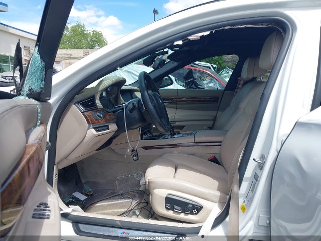 Продаж на аукціоні авто 2014 Bmw Alpina B7, vin: WBAYE8C5XED135297, номер лоту: 44926652