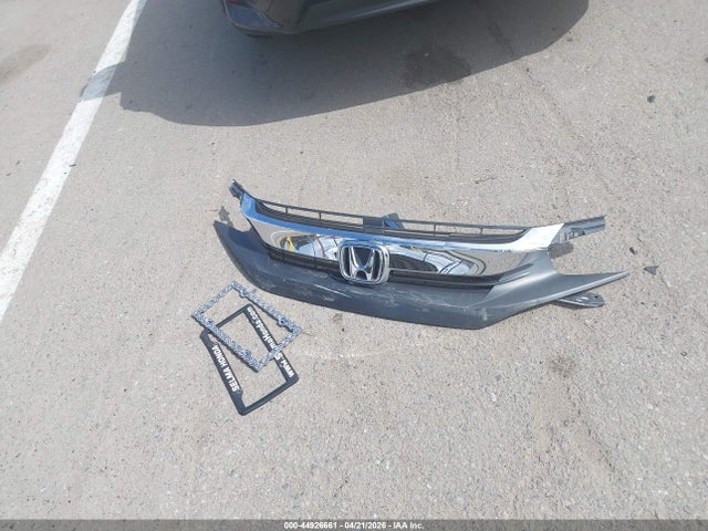 Honda Civic Lx 2018 2HGFC2F59JH552515 Image 12