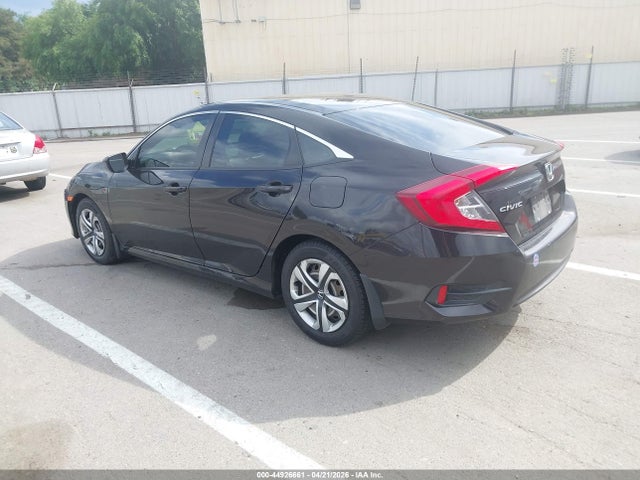 Honda Civic Lx 2018 2HGFC2F59JH552515 Image 3