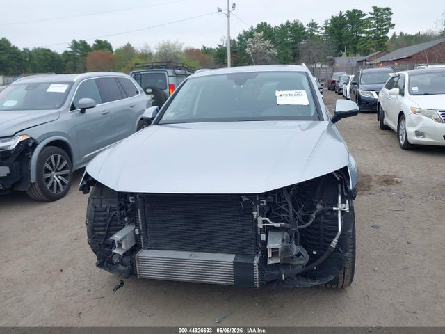 Продажа на аукционе авто 2018 Audi Q5 2.0t Premium, vin: WA1BNAFY7J2245553, номер лота: 44926693