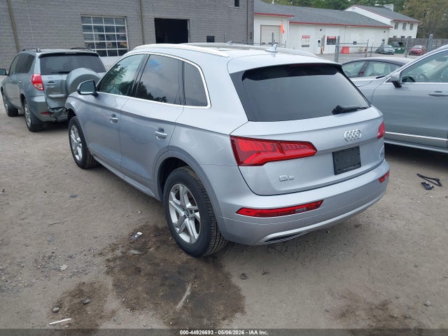 Продажа на аукционе авто 2018 Audi Q5 2.0t Premium, vin: WA1BNAFY7J2245553, номер лота: 44926693