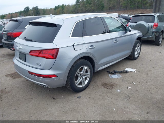 Продажа на аукционе авто 2018 Audi Q5 2.0t Premium, vin: WA1BNAFY7J2245553, номер лота: 44926693