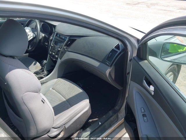 2014 Hyundai Sonata Gls მანქანა იყიდება აუქციონზე, vin: 5NPEB4ACXEH811766, აუქციონის ნომერი: 44926697
