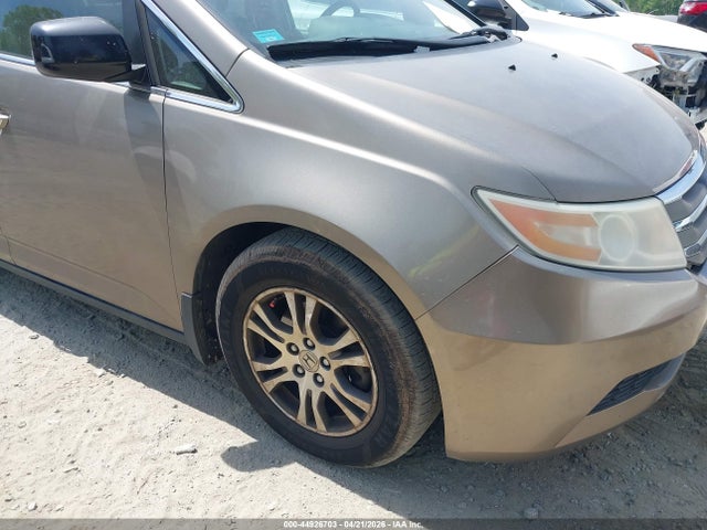 2011 Honda Odyssey Ex-l მანქანა იყიდება აუქციონზე, vin: 5FNRL5H63BB096411, აუქციონის ნომერი: 44926703