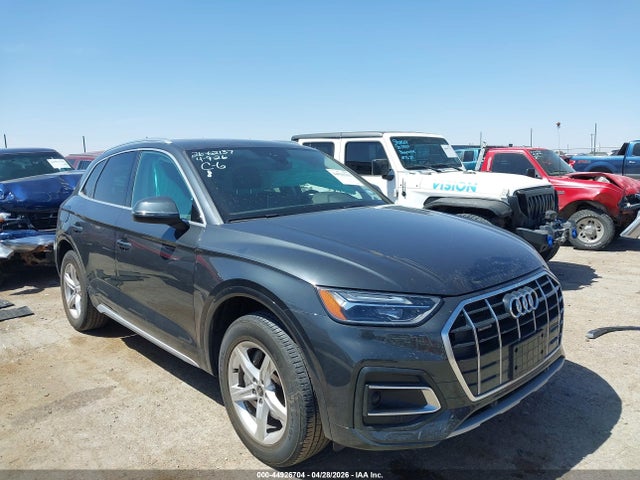 Auction sale of the 2023 Audi Q5 Premium 40 Tfsi Quattro S Tronic, vin: WA1ABAFY0P2106054, lot number: 44926704