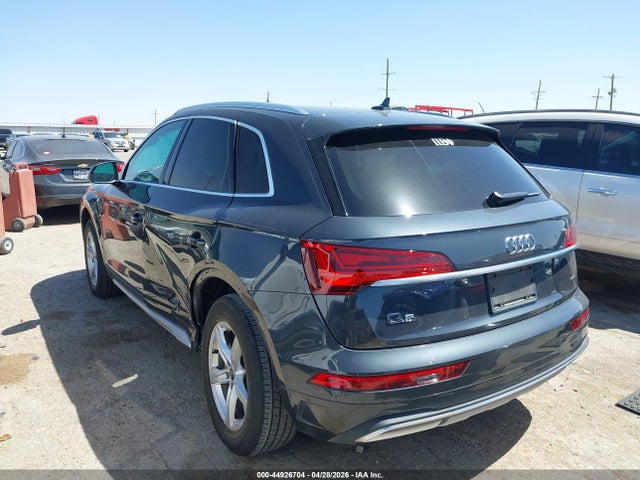 Aukcja sprzedaży 2023 Audi Q5 Premium 40 Tfsi Quattro S Tronic, vin: WA1ABAFY0P2106054, numer aukcji: 44926704