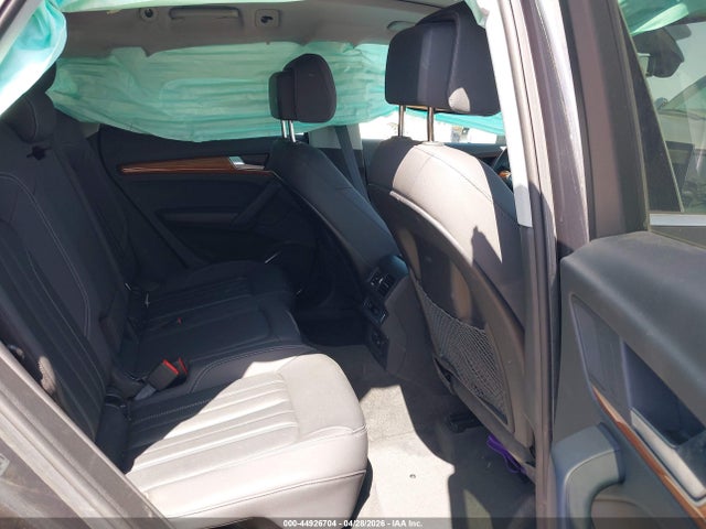 Aukcja sprzedaży 2023 Audi Q5 Premium 40 Tfsi Quattro S Tronic, vin: WA1ABAFY0P2106054, numer aukcji: 44926704