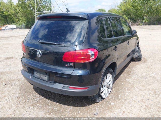 44926714 :رقم المزاد ، WVGBV7AX2HK042602 vin ، 2017 Volkswagen Tiguan 2.0t/2.0t S مزاد بيع