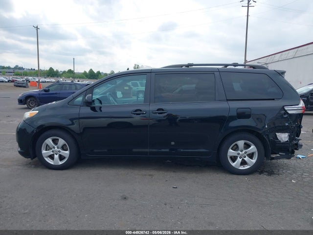 Toyota Sienna Le 8 Passenger 2015 5TDKK3DC9FS577902 Image 15