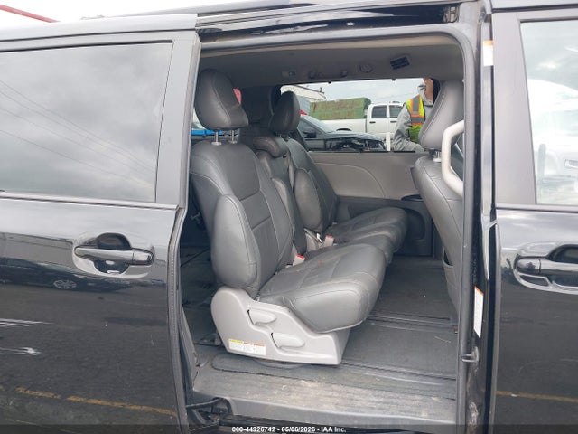 Toyota Sienna Le 8 Passenger 2015 5TDKK3DC9FS577902 Image 8