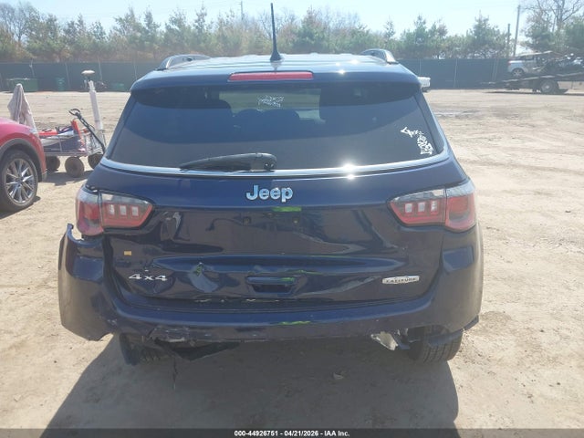 44926751 :رقم المزاد ، 3C4NJDBB1LT123113 vin ، 2020 Jeep Compass Latitude 4x4 مزاد بيع
