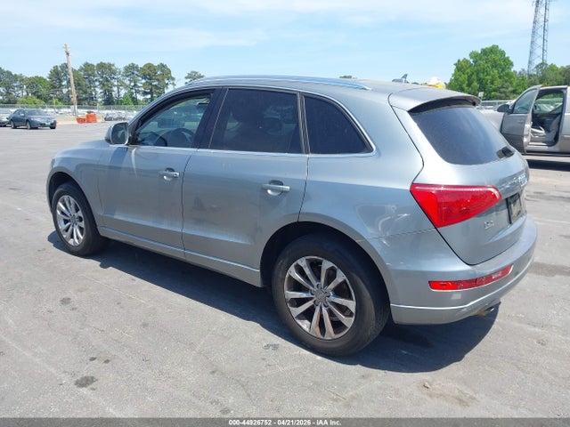 44926752 :رقم المزاد ، WA1LFAFP0BA043170 vin ، 2011 Audi Q5 2.0t Premium مزاد بيع