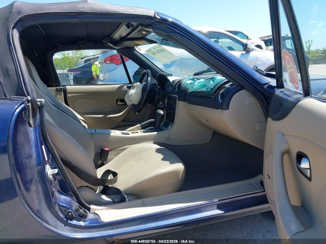 Продажа на аукционе авто 2003 Mazda Mx-5 Miata Cloth/ls/se/shinsen, vin: JM1NB353430302268, номер лота: 44926755