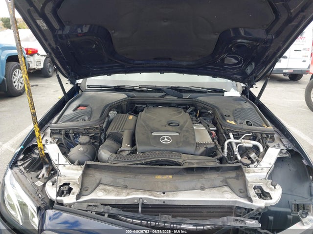 Продажа на аукционе авто 2017 Mercedes-benz E 300, vin: WDDZF4JB3HA192572, номер лота: 44926763